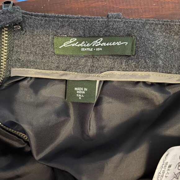 Eddie Bauer Grey Cargo Skirt size 6 tall - Picture 3 of 6
